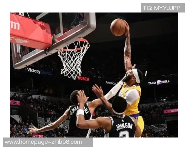 文班亚马新秀赛季表现惊艳场均20分10篮板3盖帽展现统治力